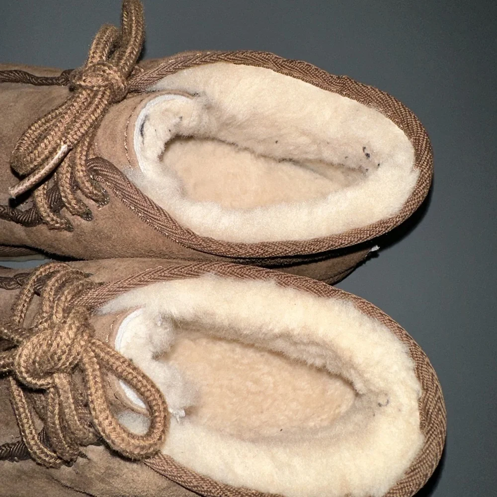 UGG Australia 5832 Chukka Neumel Brown Suede MEN 9 EU‎ 42 MID ANKLE BOOT